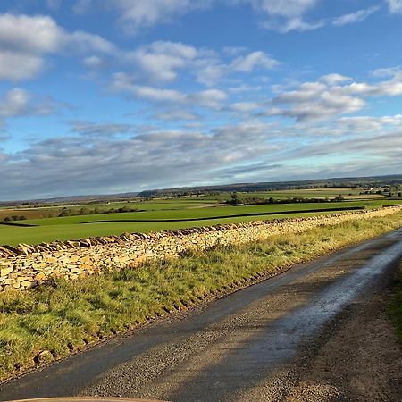 Valley View Farm Holiday Cottages Helmsley Bagian luar foto
