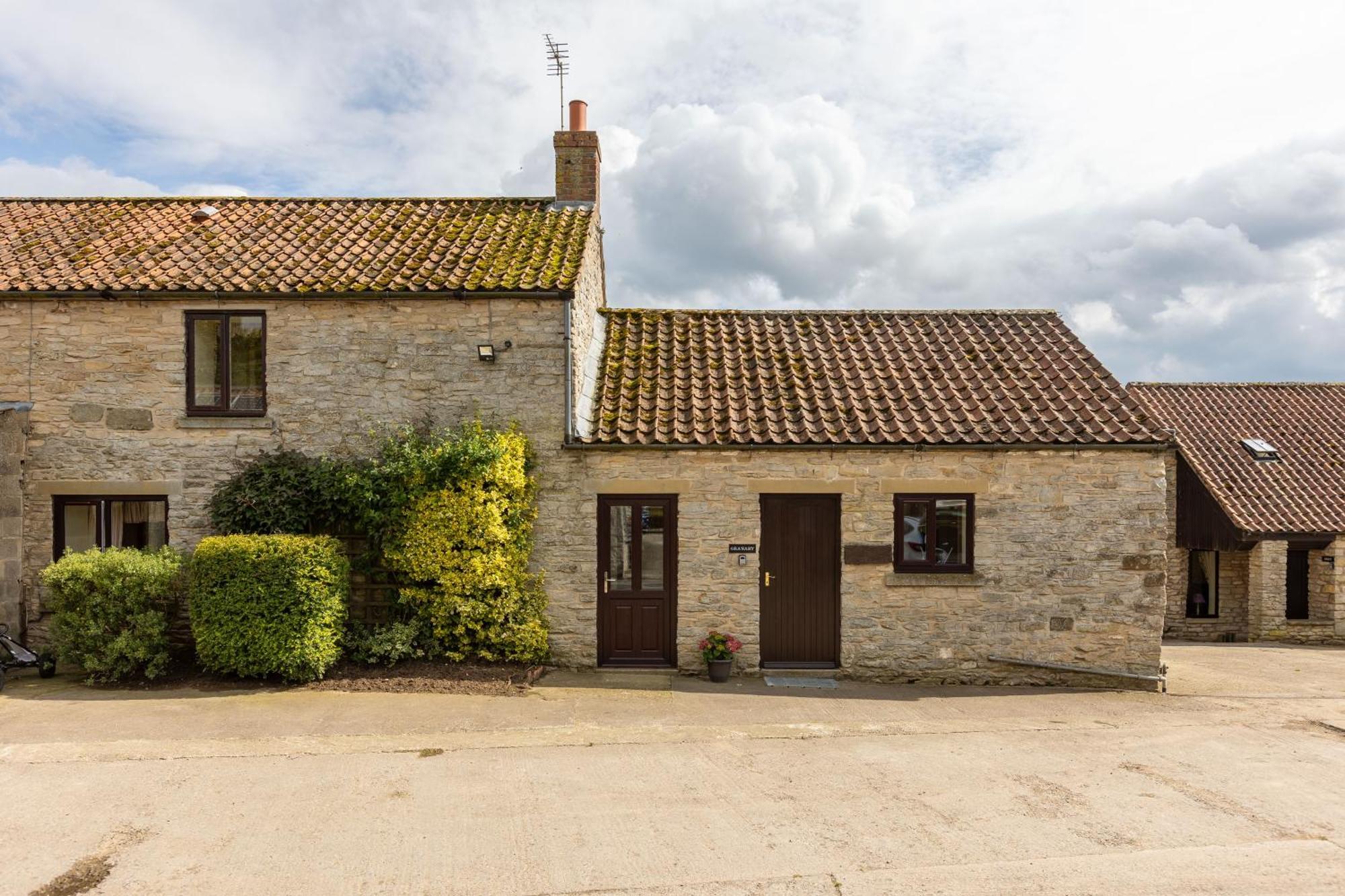 Valley View Farm Holiday Cottages Helmsley Bagian luar foto